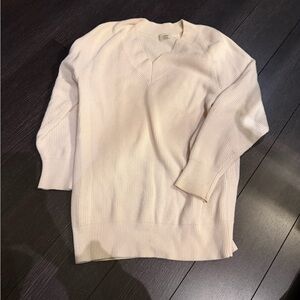 Oversized Wilfred V Neck sweater